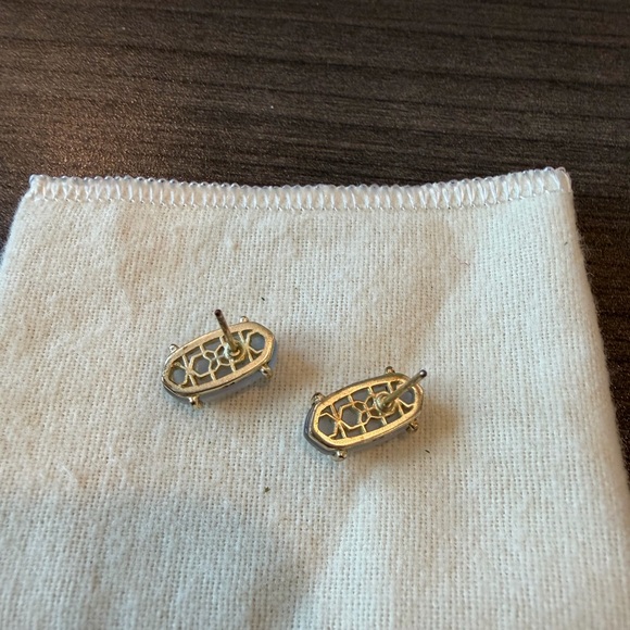 Kendra Scott Gold Slate Cat’s Eye Studs - Picture 2 of 2
